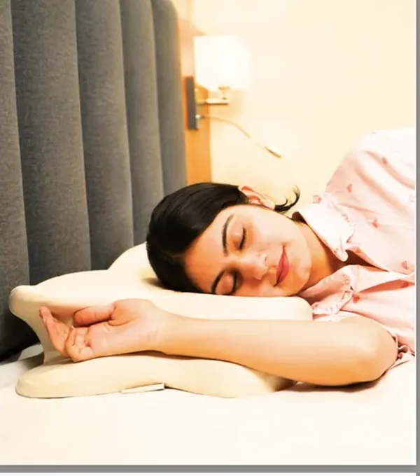 Sleeping soundly on a Kusho pillow